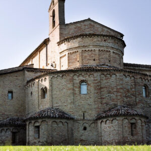 Visitare le Marche percorrendo la Via delle Abbazie