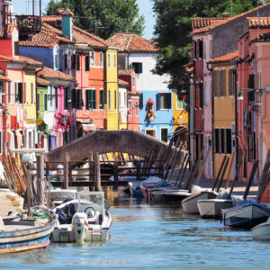 Vacanze in houseboat: una crociera slow in famiglia o con gli amici