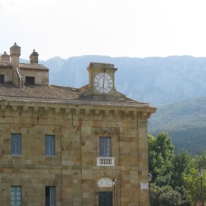 Sicilia, Rocca Busambra e il mare ad alta quota