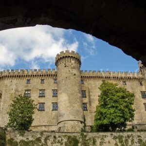 Il Lago di Bracciano ed il suo Castello: itinerario tra bellezza e storia