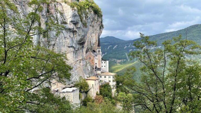 Madonna della Corona