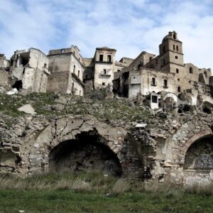 Craco Vecchia, la città fantasma in Basilicata