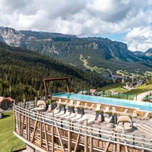 Dolomiti Wellness Hotel Fanes, una vacanza di lusso a San Cassiano