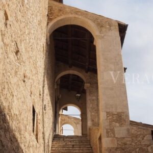 Navelli, il borgo dello zafferano in Abruzzo