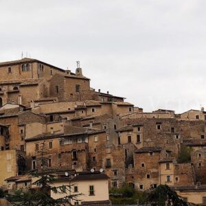 Navelli, il borgo dello zafferano in Abruzzo