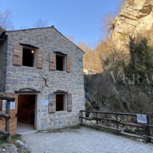 Grotte del Caglieron e gli antichi mulini in Veneto