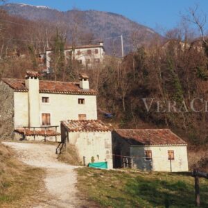 Grotte del Caglieron e gli antichi mulini in Veneto