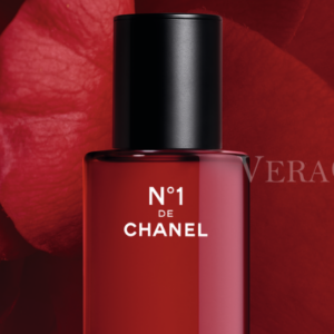 N°1 DE CHANEL, le naturali virtù antiage della camelia