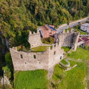 Val Camonica, incisioni rupestri e i luoghi imperdibili da visitare