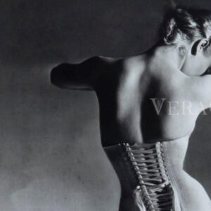 20 Horst P. Horst, The Mainbocher Corset, 1939, Collezione privata