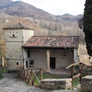 Borgo La Scola, luogo senza tempo sull’Appennino bolognese