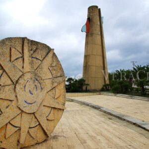 la Torre Civica nella piazza principale