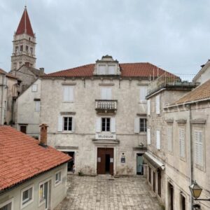 Visitare Traù – Trogir, città dell’UNESCO in Croazia