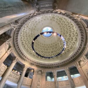 Il Tempio Voltiano, un museo sul lago di Como dedicato ad Alessandro Volta