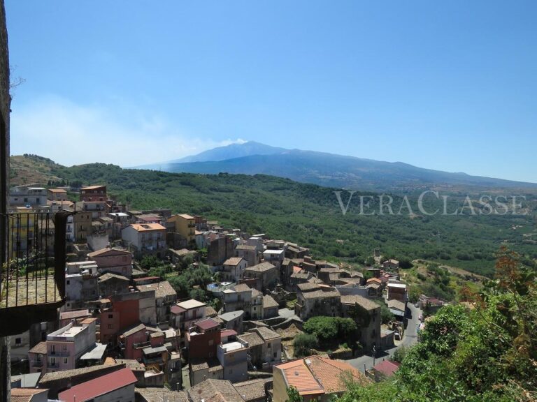 CASTIGLIONE DI SICILIA