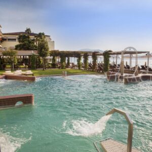 Grand Hotel Terme di Sirmione, il 5 stelle con Spa al lago di Garda