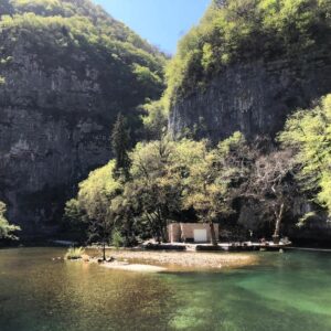 Le Grotte di Oliero in Veneto: la meraviglia naturalistica della Valbrenta