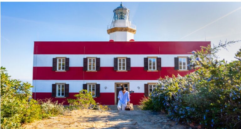 Faro Capel Rosso Isola del Giglio