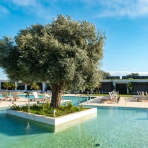 Mira Hotels - Borgo di Luce I Monasteri Golf Resort & Spa - Piscina (7)