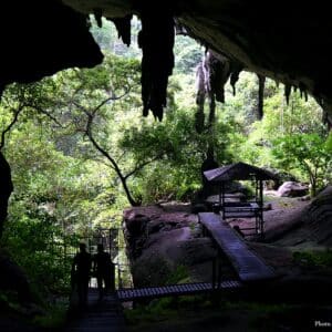 Malesia: itinerario tra le grotte del Niah patrimonio UNESCO