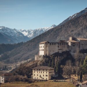 Lago di Garda: itinerario tra i castelli