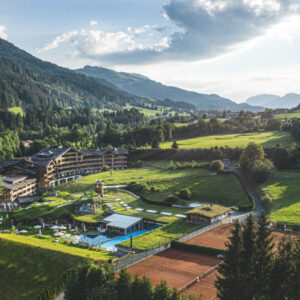 Stanglwirt Hotel Austria: esperienze uniche tra neve, wellness e gourmet