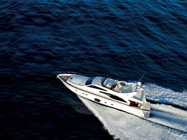 Ferretti 681