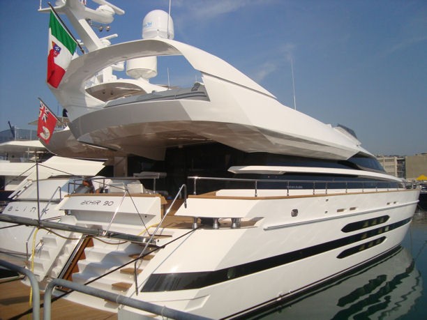 Superyacht al Salone Nautico di Genova 2009