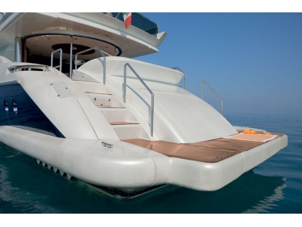 Azimut 100 Leonardo