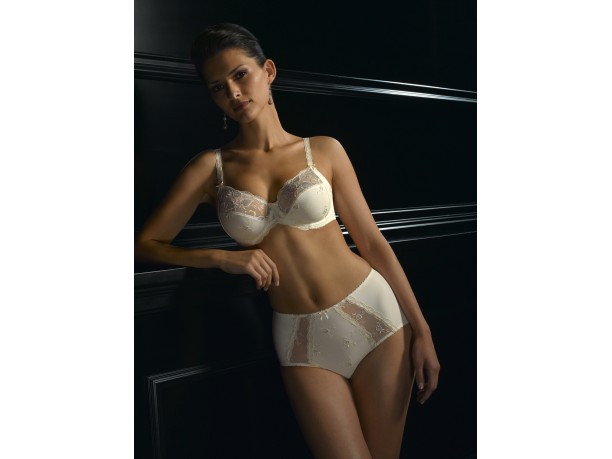 Felina Couturelle al Salone de la Lingerie 2010