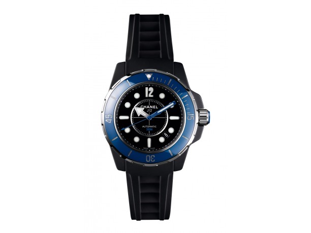 J12 marine di Chanel a Baselworld 2010