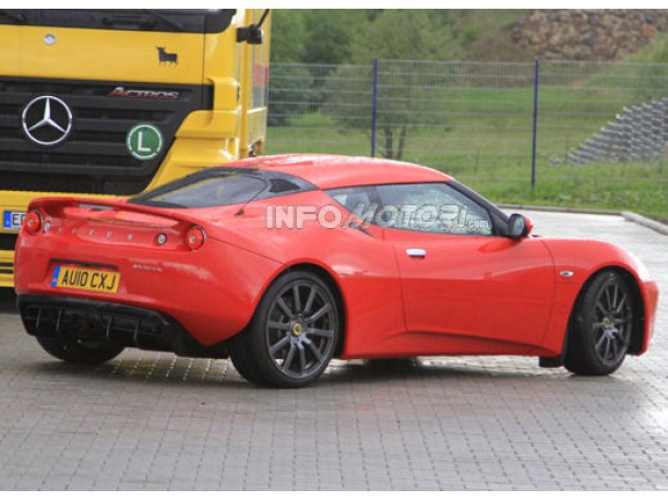 Lotus Evora S turbo