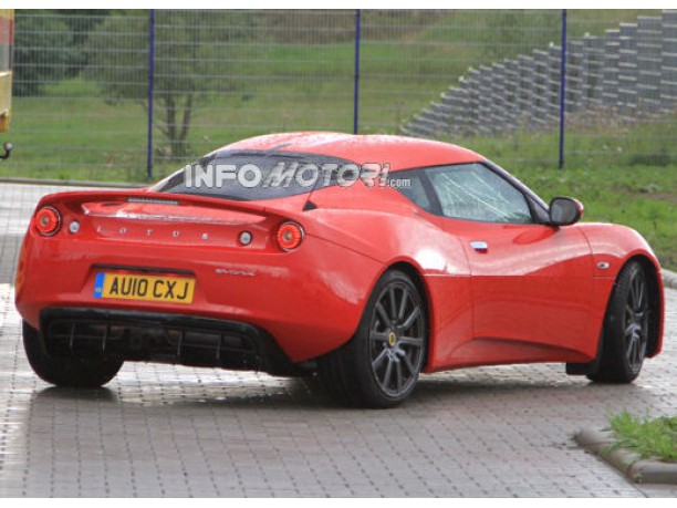 Lotus Evora S turbo