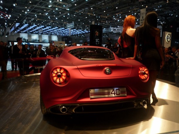 Alfa Romeo 4C al Salone di Ginevra 2011