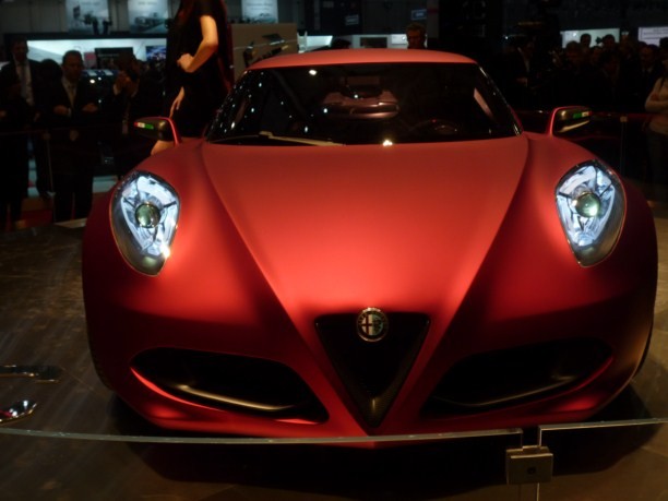 Alfa Romeo 4C al Salone di Ginevra 2011