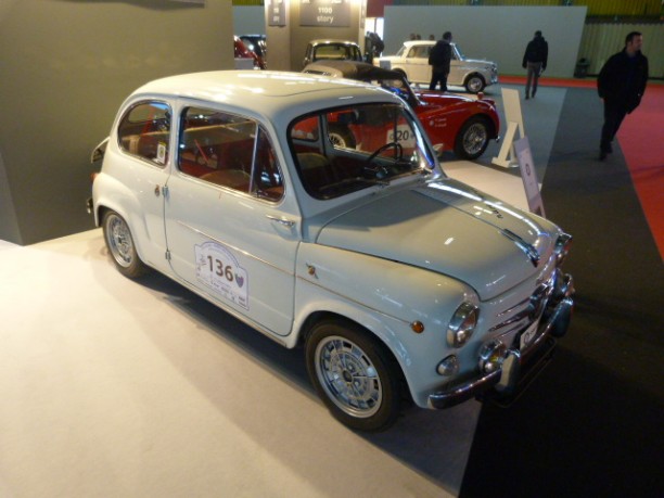 Auto di lusso e auto d’epoca al Motorshow di Bologna 2012