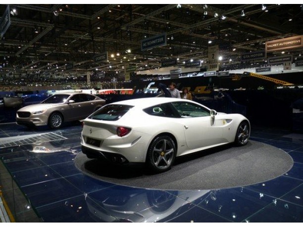 Ferrari FF al Salone di Ginevra 2011