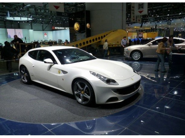 Ferrari FF al Salone di Ginevra 2011