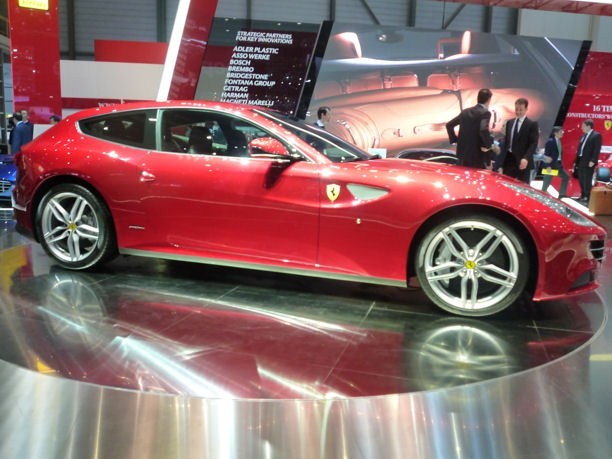 Ferrari FF al Salone di Ginevra 2011