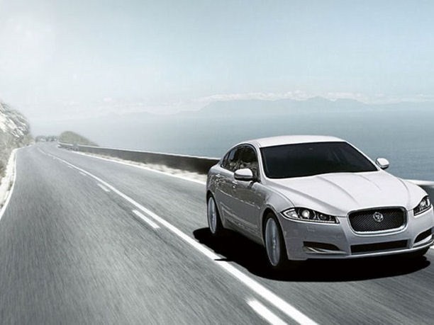 Jaguar XF 2012