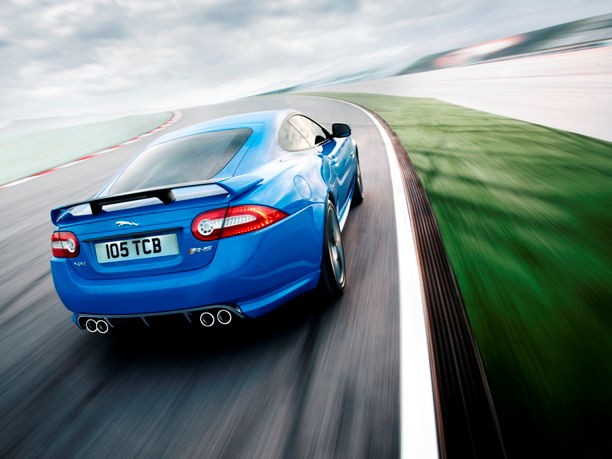 Nuova Jaguar XKR-S