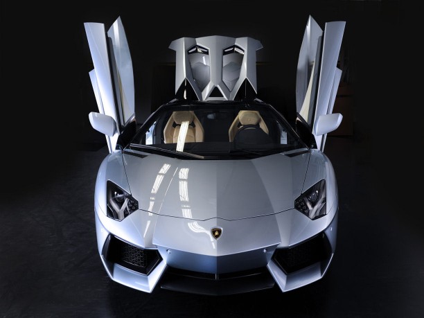 Lamborghini Aventador LP 700-4 Roadster