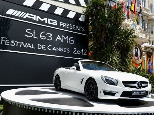 Mercedes rivestite in oro al Festival di Cannes 2012