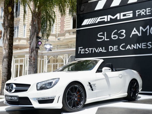 Mercedes rivestite in oro al Festival di Cannes 2012