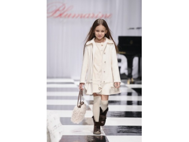 Miss Blumarine sfilata autunno inverno 2012/2013