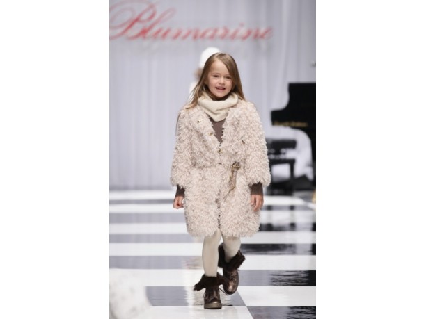 Miss Blumarine sfilata autunno inverno 2012/2013