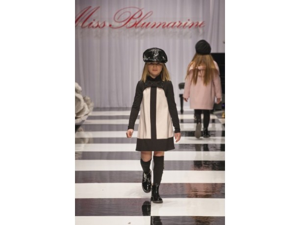 Miss Blumarine sfilata autunno inverno 2012/2013