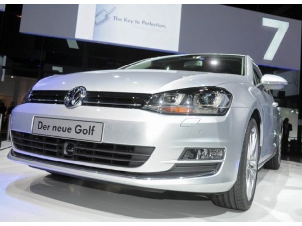 Nuova Volkswagen Golf VII