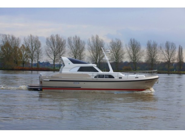 Nuovo Yacht Linssen Range Cruiser 430 Sedan Variotop