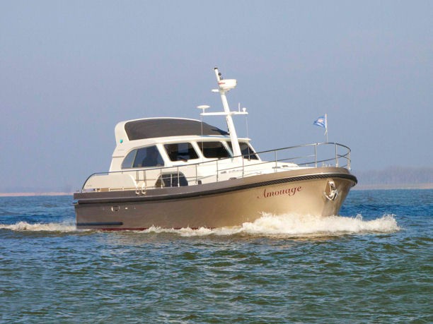 Nuovo Yacht Linssen Range Cruiser 430 Sedan Variotop